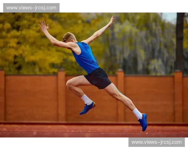 坡道冲刺驱动爆发力提升的科学训练与实战应用指南增强下肢速度与耐力